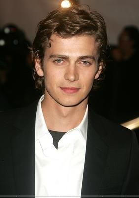 kil est mignon et beau, vs ne trouvez pas???